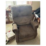 RELISTED- LIFT CHAIR