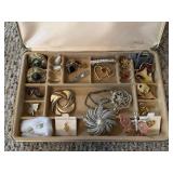 Mele jewelry box and contents - broaches,