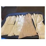 Set Of 4 Vintage Cloth And Suede Gloves