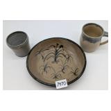 NC Pottery Pie Plate & 2 Glasses