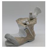 Mestre Spain Porcelain Nest in Boot Figurine