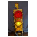 Traffic Light by Lee Corporation -  See Descr