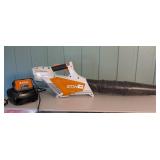 Stihl Cordless Blower w/ Battery
