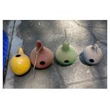 Tote w/ 4 Primary Colors Gourd Birdhouses