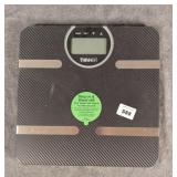 Thinner Scale with box