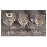 6 Colorless Glass Wine Glasses