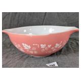 Rim Damage Pink Pyrex Gooseberry Bowl