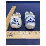 2 Delft Blue hand painted porcelain  ashtrays