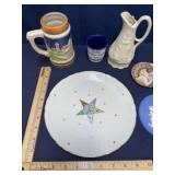 Mixed lot plates, pitchers, etc.