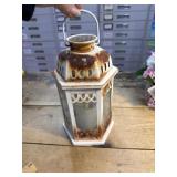 Metal lantern