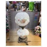 Vintage oil lamp, electrified