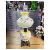 Vintage oil lamp, electrified