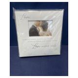 9 x 9 wedding photo album new in package