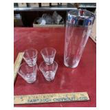 Vintage etched glass bar set, shaker set and 4