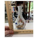 Vintage Chinese style vase, Dragon Design and