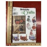 Simplicity Crafts 7521 Lawn Geese Clothes and