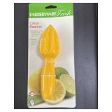 Miscellaneous kitchen supplies