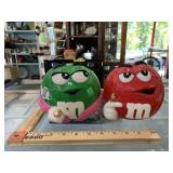 Lot of 2 M&M cookie jars, Green and Red