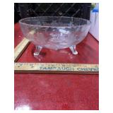 Vintage etched glass footed bowl 8 inch diameter