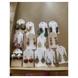 Jewelry vintage new mixed lot all wearable
