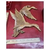 Vintage faux wood ducks wall art 12x14