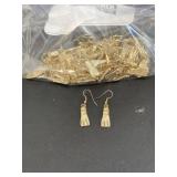 Commercisl lot gold tone dive fin earrings