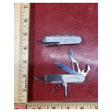 2 vintage silver tone Earlytimes pocket knives