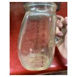 Vintage glass Evenflo liquid cup measure