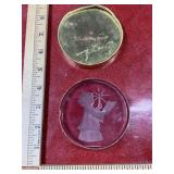 Vintage the Danbury Mint Christmas carol crystal