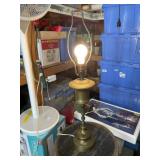 Working vintage brass table lamp with shade