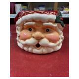 Adorable Santa cookie jar with NO LID 6 inches