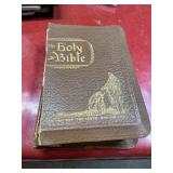 Vintage 1950s Bible heritage edition with front