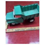 Vintage metal toy truck, needs repair