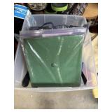 Box lot linens, miscellaneous