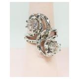 Silver tone size 7 ring with clear stones