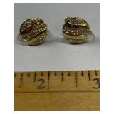 Gold tone NAPIER earrings with clear stones screw