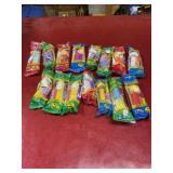 Bag lot PEZ dispensers Star Wars,  SpongeBob etc