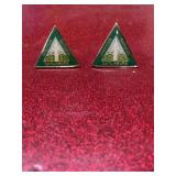 2 Christus Gardens lapel pins Gatlinburg TN