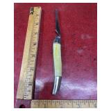 Vintage pocket knife with broken off straight