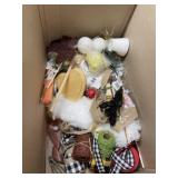 Crafts and decorations box lot