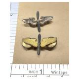 2 vintage WWII Army Air Corps pins