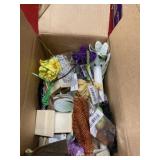 Box lot Spring decorations