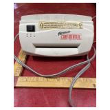 Untested vintage mini shredder 7.5 inches wide