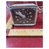 Untested vintage General Electric alarm clock