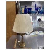 Vintage brass lamp with finial untested