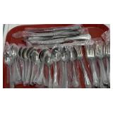 Reed & Barton Cutlery 8 Place Set -Unused