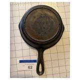 SK 3 D Cast Iron Frying Pan