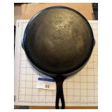 Griswold No 8 Cast Iron Frying Pan