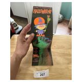 VTG Fold Out Halloween Card Monster Hand