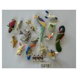 VTG Bird Lot Parrots Owls Doves Penguins Brooches